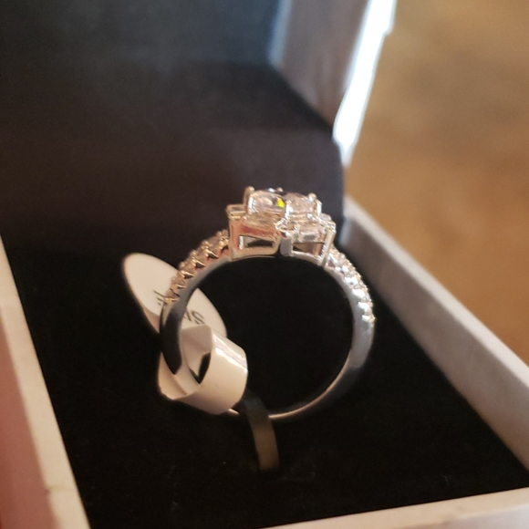 Ring 18kt white gold plated brass size 7 - Picture 9 of 14